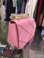 tory burch hồng