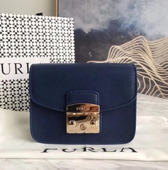  FURLA sz 17