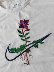 Áo thun cotton thêu