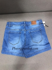 Short jean thêu