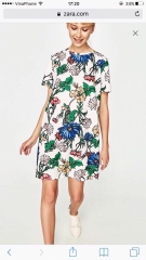Đầm hoa Zara