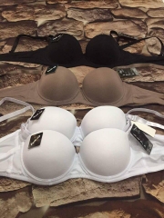 Bra hiệu Ilys nhập Mỹ