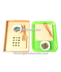 Gắp bi luyện vận động tinh - giáo cụ Montessori hàng đẹp, giá tốt