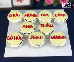 [1796] Cupcake Trang Trí Socola Viết Thông Điệp – Nhỏ Gọn & Ý Nghĩa