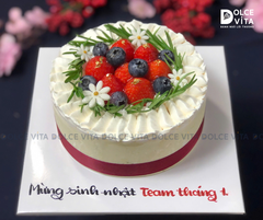 007 (30-50-70-90) Mousse bắp trang trí dâu tây và việt quất sang trọng