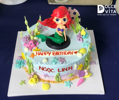 572 (300) Đặt trước 3 ngày - Bánh chủ đề Mermaid (nàng tiên cá là mô hình)