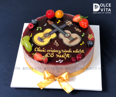 [1973] (60) Bánh kem vẽ đàn ghita/ guitar tặng cho người yêu nhạc