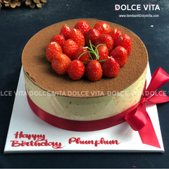 T013 Tiramisu trang trí dâu tây (S30-50-90-130)