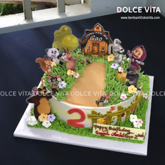 [015] Bánh in hình Cô bé Masha và chú Gấu Xiếc (150)