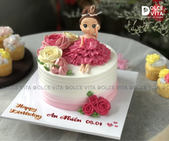 [1205] (80) Bánh Sinh Nhật Búp Bê Bé Gái Tone Hồng