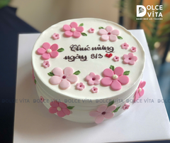[1168] (50-70-100-130) Bánh kem dâu tằm 8/3 – Ngọt dịu, trang trí hoa đường gumpaste