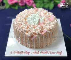 [1177] (40-60-90-120) Bánh kem dâu tằm – Quà tặng 8/3 với cánh bướm và kem tinh tế