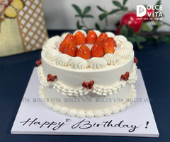 [2889]  (40-70-120-140) Bánh kem trang trí dâu tây phong cách retro cho mọi dịp