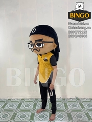 Mascot đầu cậu bé da nâu