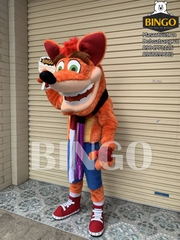 Mascot con cáo 04