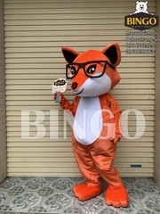 Mascot con cáo 05