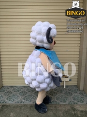 Mascot con cừu nữ