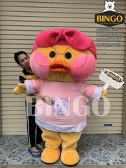 Mascot vịt má hồng nữ