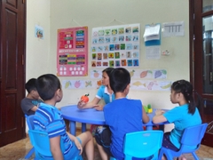 Có nên cho trẻ tự kỷ học nội trú ?