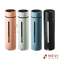 bình giữ nhiệt có màn hình Led hiển thị nhiệt độ hiện đại, phong cách thiết kế thời trang và có giá đỡ điện thoại tiện lợi cung cấp bởi Quà tặng Nevi