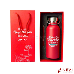 bộ quà tặng chất lượng cao từ bình giữ nhiệt có quai xách, do Quà tặng Nevi cung cấp
