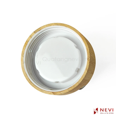 chi tiết nắp bình giữ nhiệt vỏ tre khắc tên