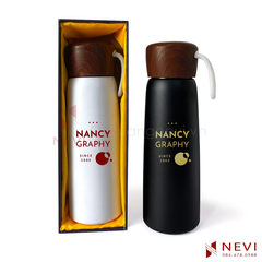 Quà tặng bình giữ nhiệt có quai xách, nắp gỗ, 500ml, cung cấp bởi Quà tặng Nevi