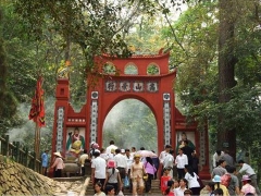 Tour Hành Trình Qua Các Kinh Đô Việt Cổ Đền Hùng - Thăng Long - Hoa Lư