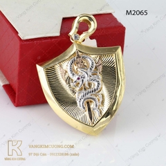 Mặt dây nam vàng 18k M2065