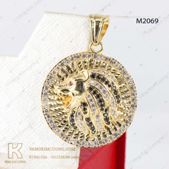 Mặt dây nam vàng 18k M2069