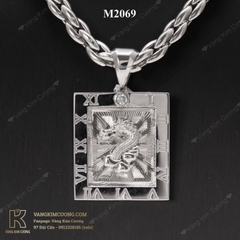 Mặt dây nam vàng 18k M2069