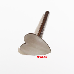 Cây nhấn bánh dứa hình trái tim