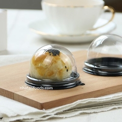 Hộp nhựa đế đen/ đế vàng bánh tròn 80gr (Có 2 size)