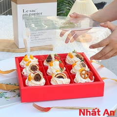 Hộp giấy 9 ngăn đựng bánh màu đỏ