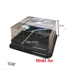 Khay trung thu đế đen 50gr (loại mỏng) - 50 cái