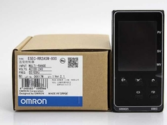 Bộ điều khiển nhiệt độ Omron E5CSL-RP