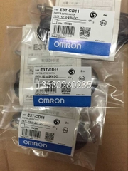 Cảm biến quang điện E3T-SL11 2M Omron Chính Hãng