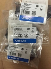 Cảm biến quang điện  E3T-CD11 2M Omron Chính Hãng