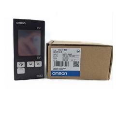 Bộ điều khiển nhiệt độ Omron E5EZ-R3T