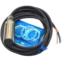 Cảm biến tiệm cận OMRON E2B-M12KS02-WZ-B1
