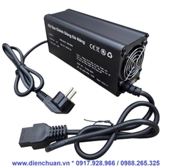 Sạc pin lithium 10A/ 930W 10V-93V dùng xe máy điện Vinfast Xe KlaraS - xe Feliz S/Feliz Lite -xe VentoS - xe TheonS - xe Evo Neo, xe Evo Gransd- xe Amio- xe Vero- xe Viper