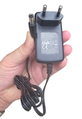 Nguồn Adapter 9V-2A chân thường 5.5 x 2.5mm, loại tốt chính hãng KPTEC