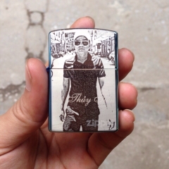 Zippo Mỹ in ảnh chân dung của chính bạn