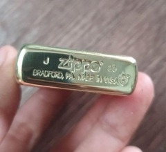 zippo-co-xua đáy