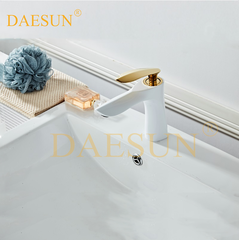 VÒI CHẬU LAVABO NÓNG LẠNH DS 3226W