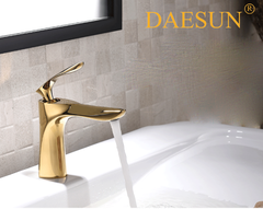 VÒI LAVABO NÓNG LẠNH DAESUN DS 3226