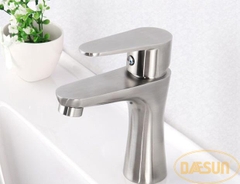 VÒI LAVABO NÓNG LẠNH DAESUN- DS 324