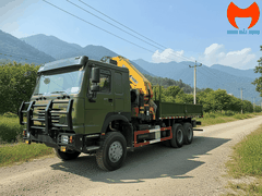 Xe Howo 3 Chân Gắn Cẩu Gập 25 Tấn XCMG