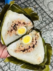 Bánh giò  nhân thịt trứng cúc