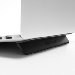 Đế Tản Nhiệt Bluelounge Kickflip Macbook 13"